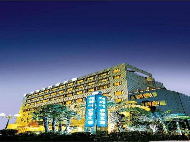 Hawaii Hotel Jeju Esterno foto